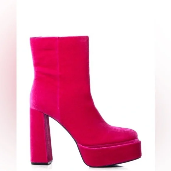 AZALEA WANG Fuchsia Velour Platform Chunky Heel Boots - Picture 2 of 4